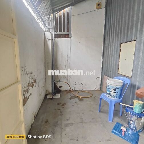 Nhà 56m2 cấp bốn có 1pn 1wc ngay chợ Hiệp Bình 6triệu