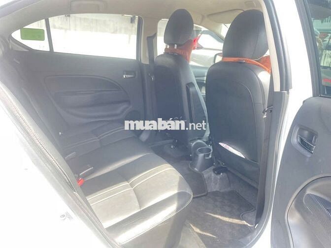 Mitsubishi Attrage 2022 1.2 CVT - 30000 km