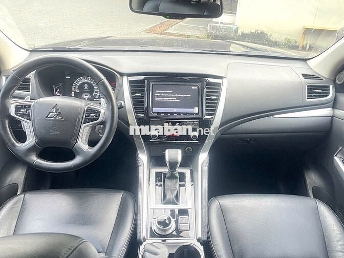 Mitsubishi Pajero Sport 2023 4x4 AT Premium