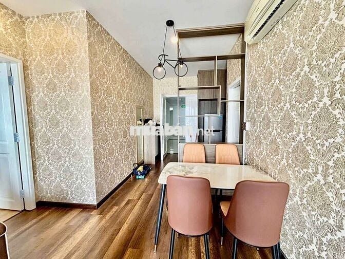 Bán chung cư Melody tầng cao 2PN,2WC. 74m2