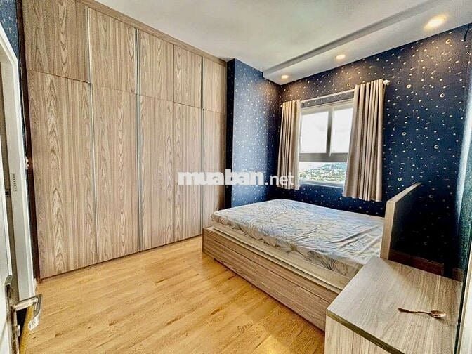 Bán chung cư Melody tầng cao 2PN,2WC. 74m2