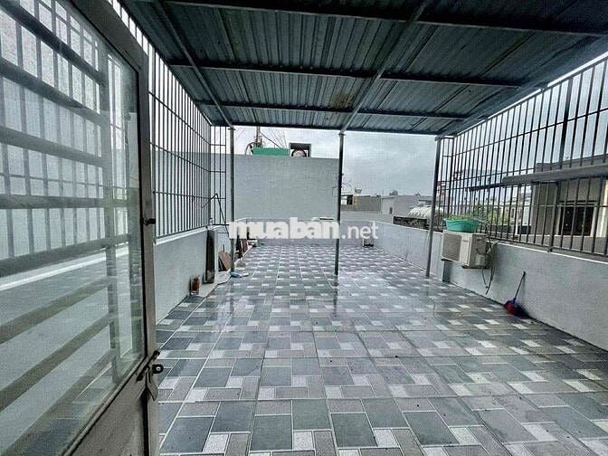 Cho thuê nhà khu Nam Việt Á NHS 4pn giá 16tr
