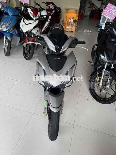 winer x v3 . thắng abs. khoá thong minh . máy zin