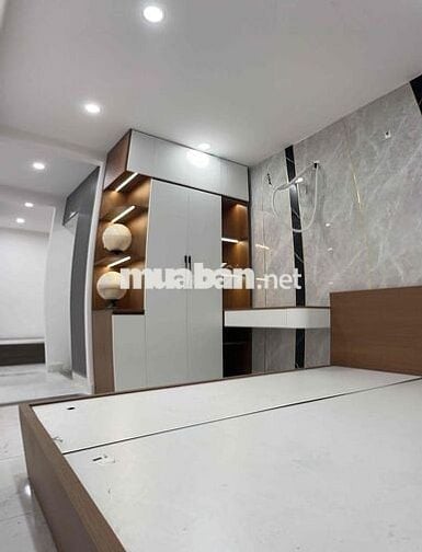 Nhà kiệt 73m2, 3PN, đầu đường Tôn Đản