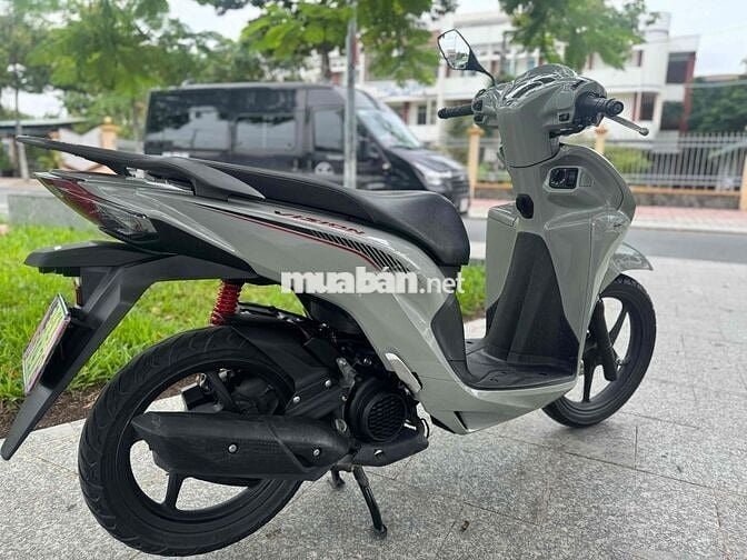 vison 2023 ( chính chủ bao kí )