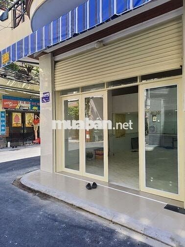 Mặt bằng 7.5 triệu 45 m2 ,Nằm góc đường nhựa 10m .Thuận tiện cho ở. KD