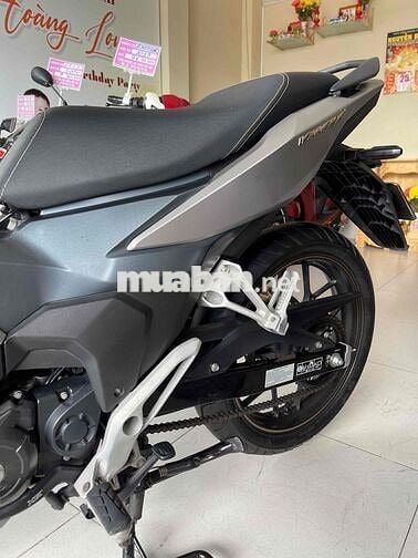 winer x v3 . thắng abs. khoá thong minh . máy zin