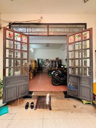 ⭐️Nhà 3 Lầu DT:4,6x15,2m ngay sân bay hẻm xe hơi 5m Bạch Đằng, P2.