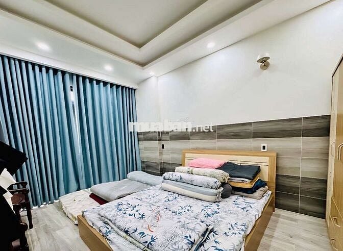🔥PHÚ NHUẬN Giáp QUẬN 1🏩🏣🏤 
Ngang Gần 5M - 52M2 x 2 TẦNG - 7,7 Tỷ