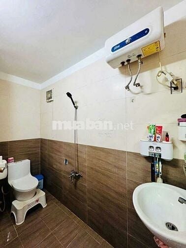 Chính chủ bán nhà gác lững kiên cố 166/2 Trường Chinh