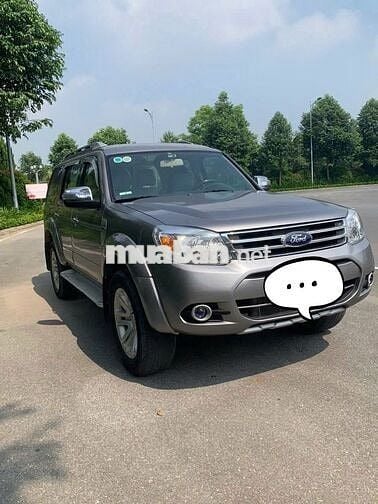 Ford Everest 2015 số sàn màu xám