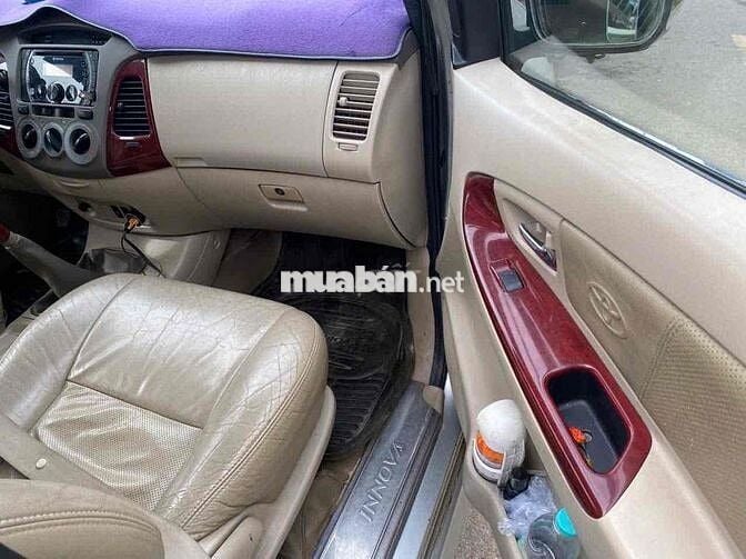 -Innova đời đầu tiên 2006 đi 180 ngàn km xe biển t