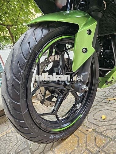 Kawasaki NINJA 300 abs 2018  xe đẹp keng date chot