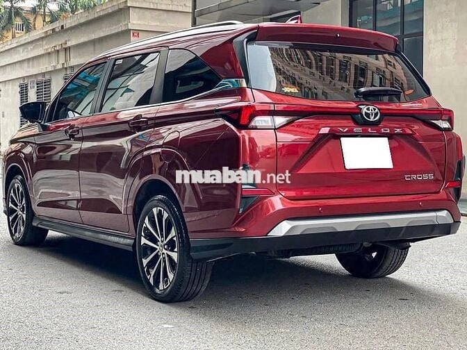 Veloz Cross TOP 2023 đỏ pha lê cực mới