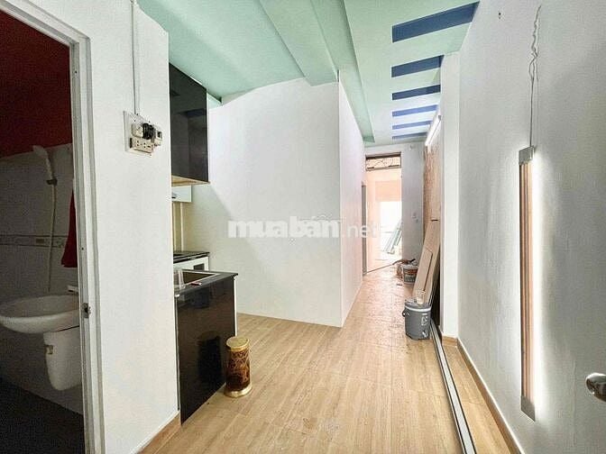 CHO THUÊ CĂN HỘ 2 PHÒNG NGỦ BAN CÔNG ĐẦY ĐỦ NỘI THẤT
