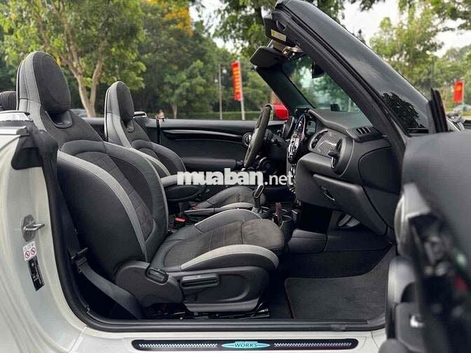 MINI Cooper JCW Convertible 2021 lái là NGHIỆN