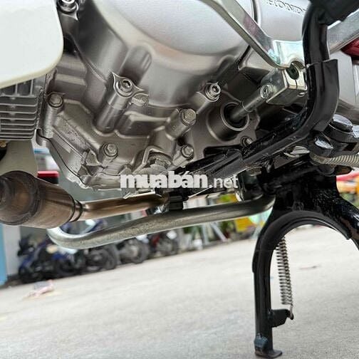SuperCub125 sx2020 màu đỏ máy lớn