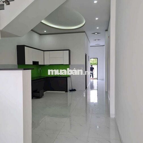 🏡 BÁN NHÀ ĐANG XÂY THEO MẪU – SỔ RIÊNG THỔ CƯ 100%
💰 trả trước 500tr