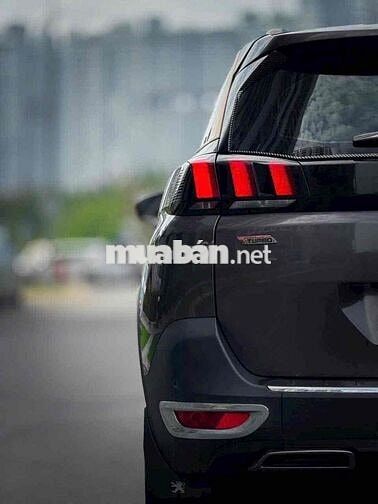 Peugeot 5008 2018 1.6L Turbo Bản Full - 590Tr