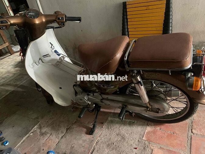 Dư xe cần bán