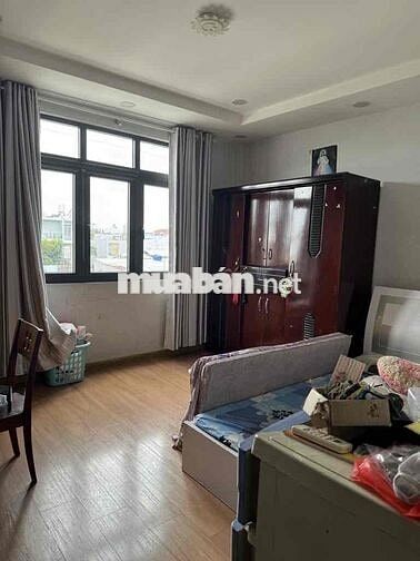 Nhà BTCT 4Tầng sân vườn, HXH Bùi Quang Là, Phường 12, Gò Vấp, DT 122M2