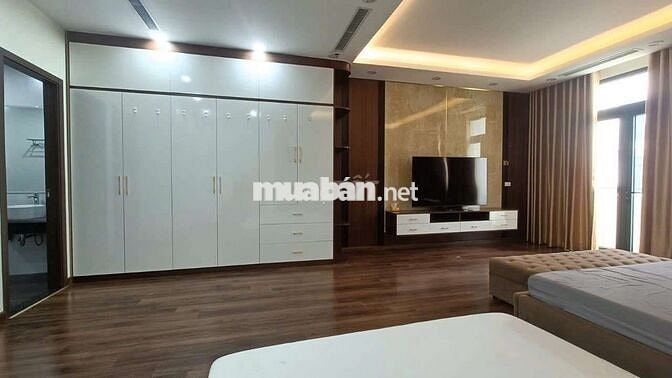 Cho thuê căn shophouse full nội thất thang máy san hô Vinhomes Gia Lâm