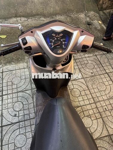 Xe tay ga Honda Vision màu đen mờ đã qua sử dụng