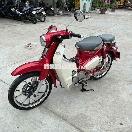 SuperCub125 sx2020 màu đỏ máy lớn