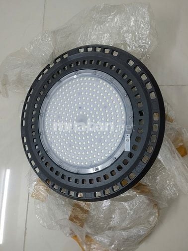Bán đèn LED trần UFO 200W hãng Philips.