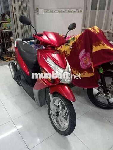 Cần bán xe Click 2011 chính chủ còn Rin nguyên bản