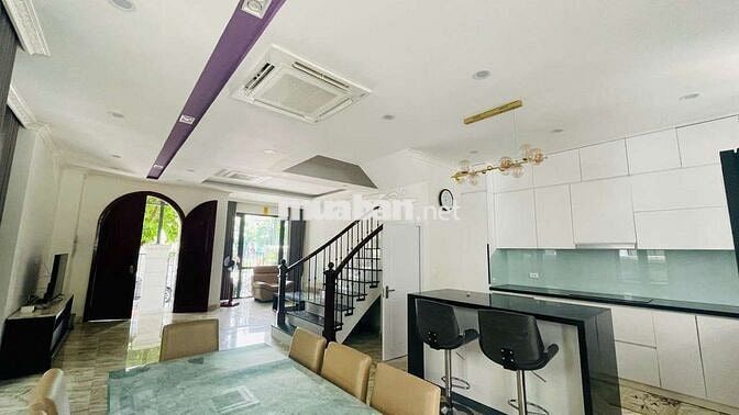 Cho thuê biệt thự song lập vợ và làm văn phòng giá rẻ nhất OCP1Gia Lâm