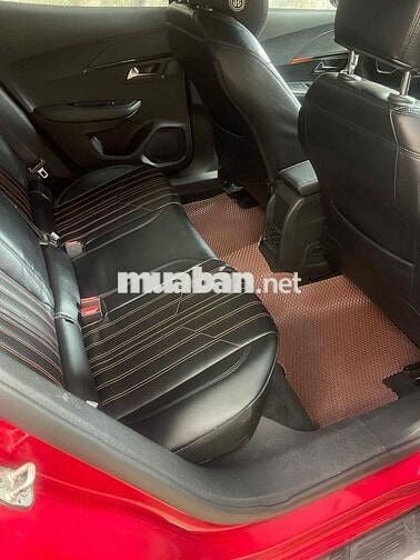 Peugeot 2008 2021 Active - 60000 km