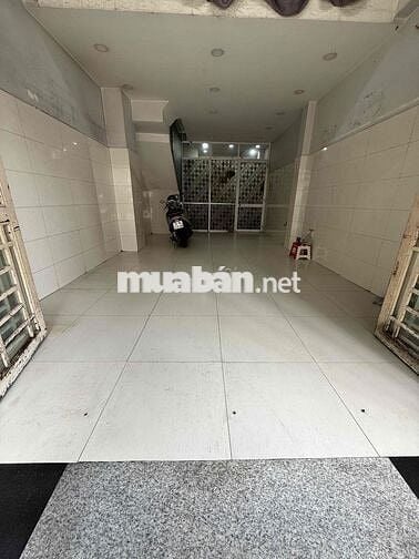 Cho thuê mặt bằng Ngô Quyền quận 10