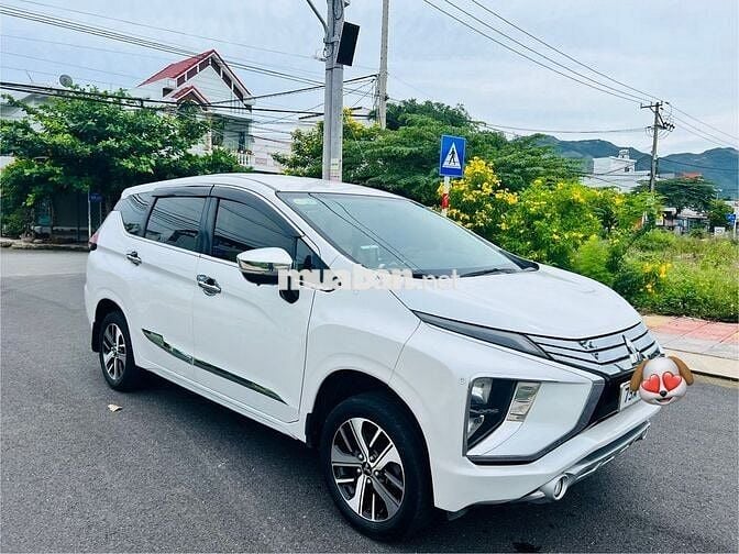 Mitsubishi Xpander 2019 1.5 AT màu trắng