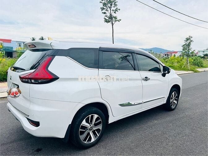 Mitsubishi Xpander 2019 1.5 AT màu trắng