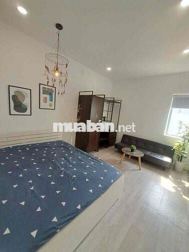 CHUYỂN CÔNG TÁC PASS GẤP 1PN BAN CÔNG FULL NT THANG MÁY BẢO VỆ 24/7