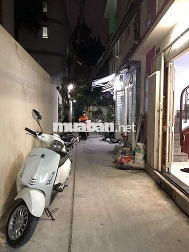 Cho thuê nhà nguyên căn Hẻm 253 Hoàng Sa, Quận 1-giá 12,5 triệu/tháng