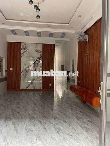 Bán nhà cấp 4mới toanh 2pn hẻm xe hơi. gần cty ht giá 3tỷ850 tr còn tl