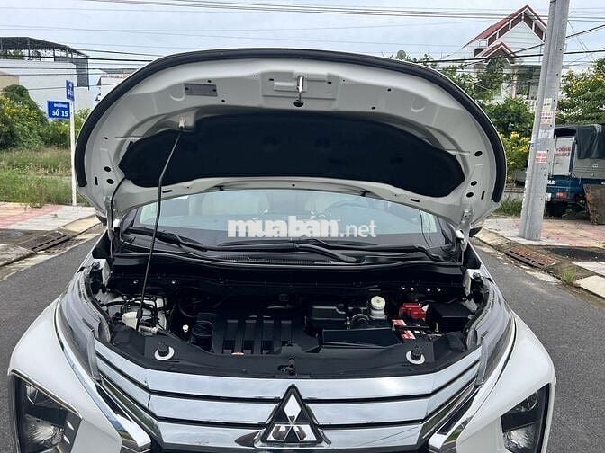 Mitsubishi Xpander 2019 1.5 AT màu trắng