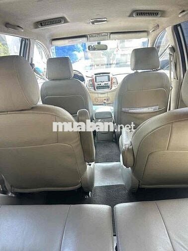 Toyota Innova 2015 2.0V - Xe công ty thanh lý