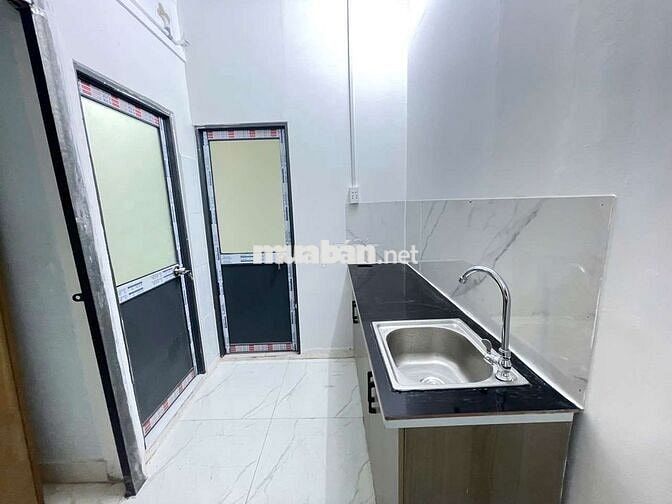 2 PHÒNG NGỦ TÁCH BẾP BAN CÔNG RIÊNG THOÁNG MÁT NỘI THẤT CƠ BẢN