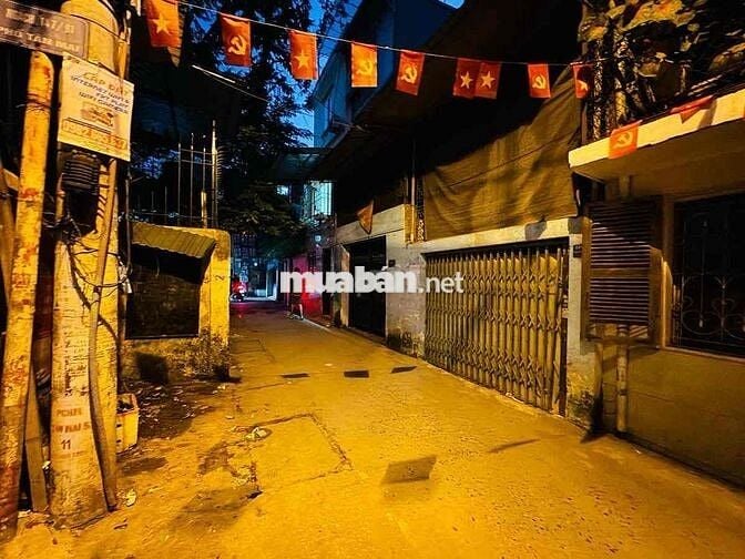Bán căn tầng 1 tập thể Tân mai 55 m2, 2 ngủ đủ công năng ở luôn, 2,75