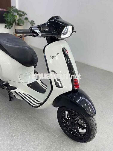 Vespa Sprint 125Abs 2020 xe đẹp nhiều đồ chơi sẵn