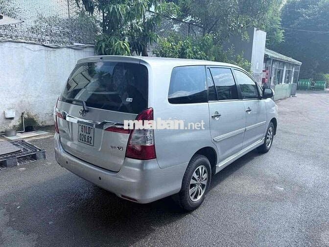 Toyota Innova 2015 2.0V - Xe công ty thanh lý