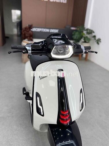Vespa Sprint 125Abs 2020 xe đẹp nhiều đồ chơi sẵn