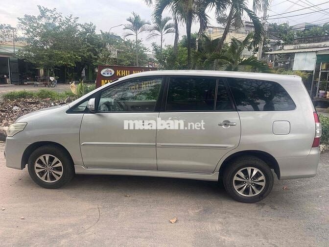 Toyota Innova 2015 2.0V - Xe công ty thanh lý
