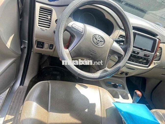 Toyota Innova 2015 2.0V - Xe công ty thanh lý