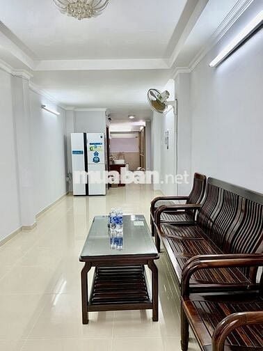 Nhà Nguyên Căn Sẵn Nội Thất Đường Điện Biên Phủ - 2PN 2WC - 3x20m