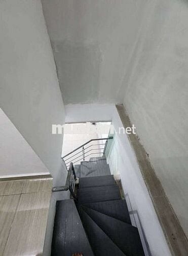 NHÀ TRỆT LẦU 2 PN GẦN NGÃ TƯ BÌNH PHƯỚC