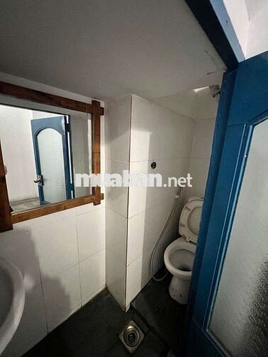 NHÀ ĐẸP KIẾN TRÚC CHÂU ÂU, 4 TẦNG LẦU BTCT, VỊ TRÍ ĐẸP -  P10 Q10